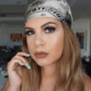 Meet your Posher, Astrid